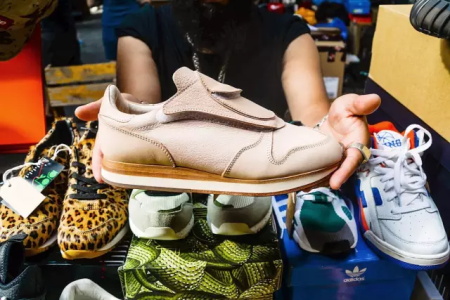 可能是目前最贵的 10 双运动鞋,Yeezy 并不是老大