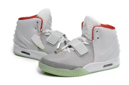 可能是目前最贵的 10 双运动鞋,Yeezy 并不是老大