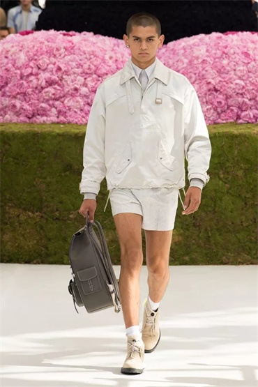 Dior Homme 2019春夏系列男装秀